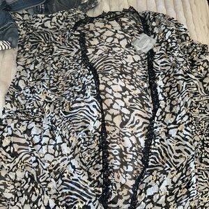 Size small very oversized animal open front kimono